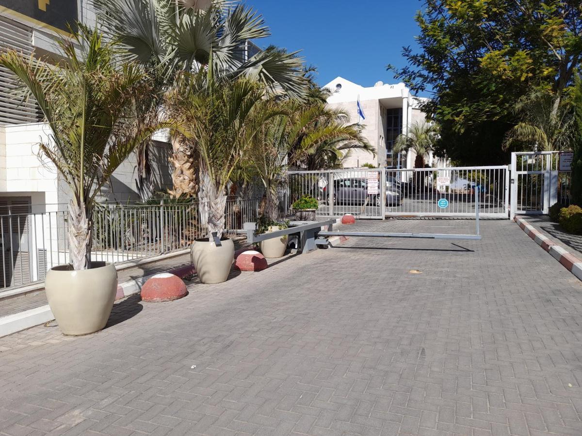 Royal Park Eilat Apartment ภายนอก รูปภาพ
