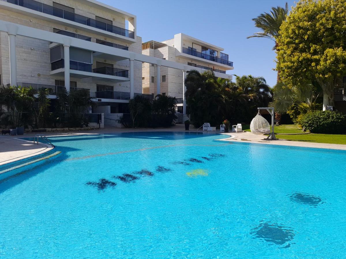 Royal Park Eilat Apartment ภายนอก รูปภาพ